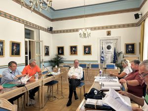 Σύσκεψη για την πρόληψη πλημμυρικών φαινομένων στο οροπέδιο της Τρίπολης συγκάλεσε ο περιφερειάρχης Πελοποννήσου Π. Νίκας