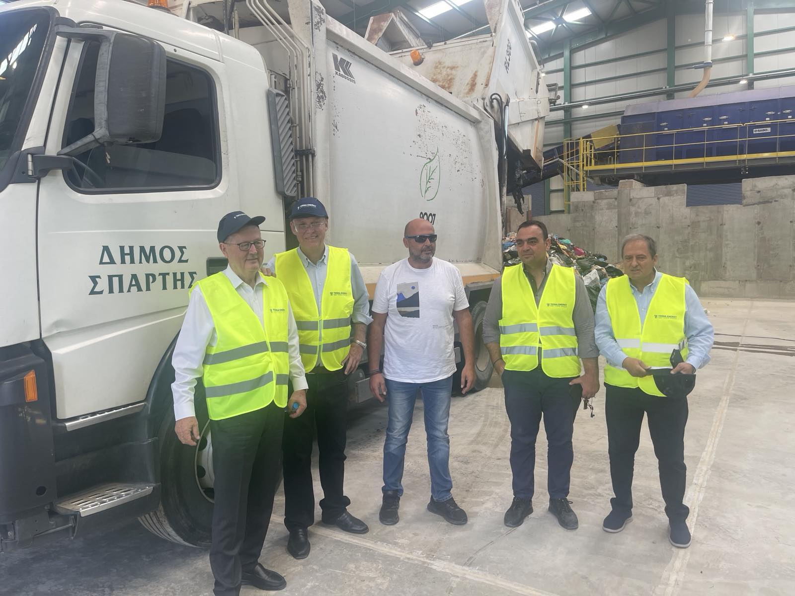 “Μια καινούργια ημέρα ξεκινά για τη Λακωνία, αλλά και για ολόκληρη την Περιφέρεια Πελοποννήσου” δήλωσε ο περιφερειάρχης Π. Νίκας σήμερα, κατά την έναρξη λειτουργίας της μονάδας επεξεργασίας απορριμμάτων στη Σκάλα