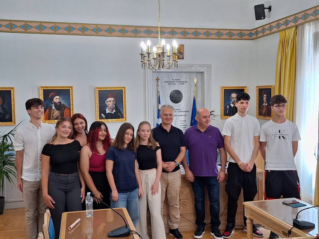 Diakriseis Mathiton tis Peloponnisou se Evropaikes Draseis 2024 15