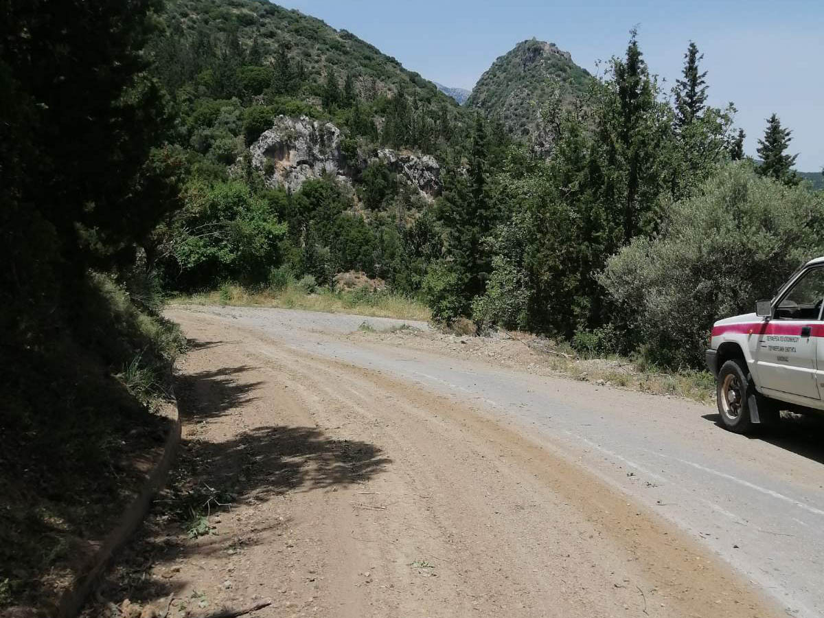 Συνεχίζονται οι παρεμβάσεις καθαρισμού των ερεισμάτων των οδών σε Ταΰγετο και Πάρνωνα από την ΠΕ Λακωνίας - Συνεχίζονται οι παρεμβάσεις καθαρισμού των ερεισμάτων των οδών σε Ταΰγετο και
Πάρνωνα από την ΠΕ Λακωνίας  