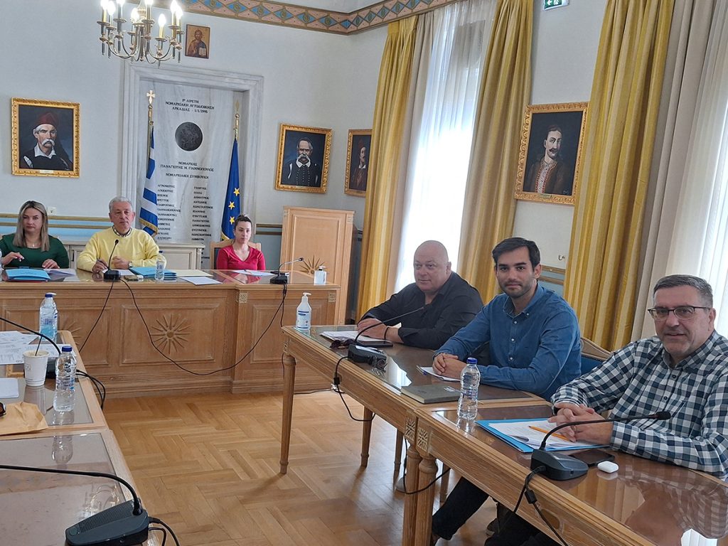 Συνεδρίασε η Περιφερειακή Επιτροπή της Περιφέρειας Πελοποννήσου– Έργα και τουρισμός στο επίκεντρο