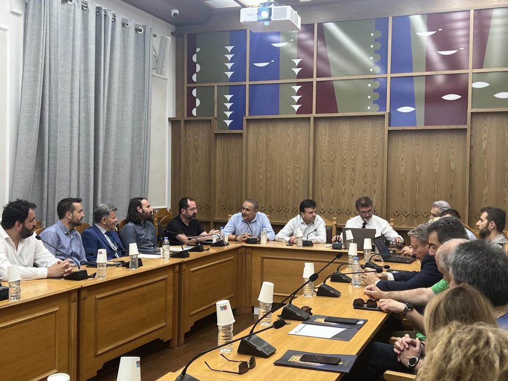 Καλαμάτα – Ηράκλειο: Νέα διαπεριφερειακή συνεργασία με αφετηρία την αεροπορική σύνδεση