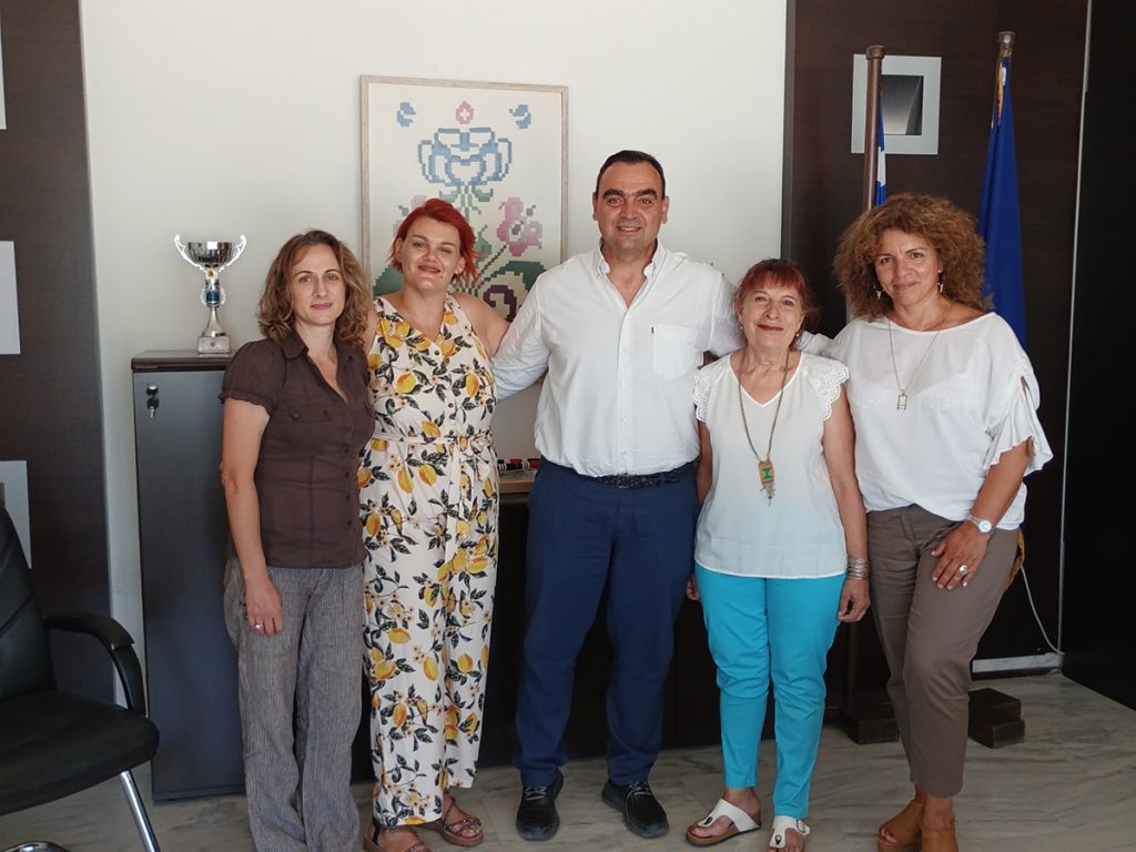 Η παγκόσμια προβολή και προώθηση της Υφαντικής Τέχνης του ορθού αργαλειού του Γερακίου στο επίκεντρο της Περιφέρειας Πελοποννήσου