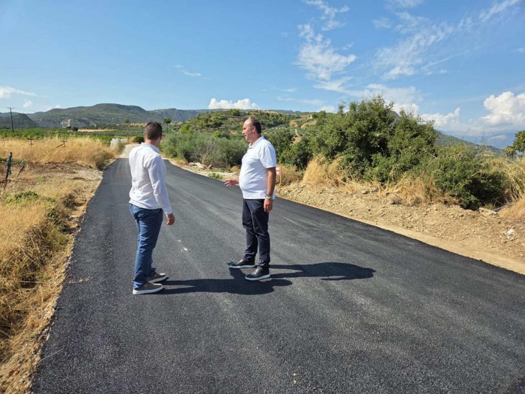 Παρεμβάσεις ασφαλτόστρωσης στο Επαρχιακό Δίκτυο Ξυλόκαστρο–Ζεμενό από την Περιφέρεια Πελοποννήσου