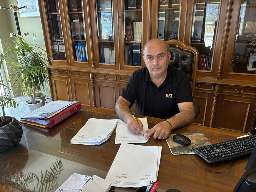 Υπογραφή σύμβασης για τη συντήρηση και τον καθαρισμό ρεμάτων στην Π.Ε. Αργολίδας 01082025