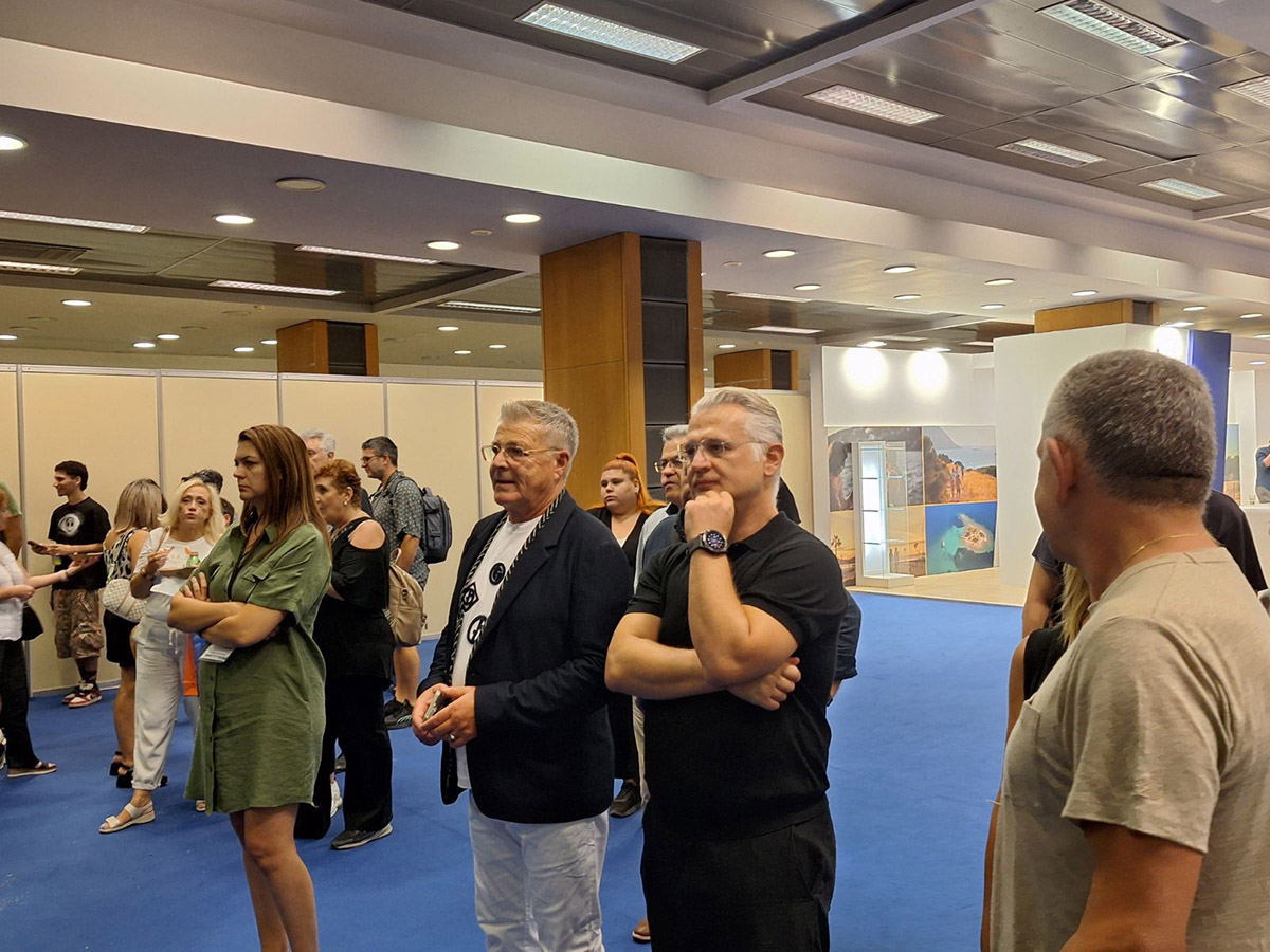«Γεύσεις από Ελλάδα» στη ΔΕΘ | Η Πελοπόννησος τίμησε τις τοπικές γεύσεις και τα προϊόντα της - «Gefseis apo Ellada» sti DETh | I Peloponnisos timise tis topikes gefseis kai ta proionta tis 2