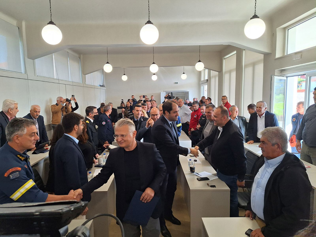 Ευρεία σύσκεψη υπό τον Υπουργό Πολιτικής Προστασίας Γιάννη Κεφαλογιάννη στην Τρίπολη – Δημήτρης Πτωχός: «Η προετοιμασία και η συνεννόηση μετατρέπουν τη συνεργασία σε αποτέλεσμα» - Ευρεία σύσκεψη υπό τον Υπουργό Πολιτικής Προστασίας Γιάννη Κεφαλογιάννη στην Τρίπολη – Δημήτρης Πτωχός: «Η προετοιμασία και η συνεννόηση μετατρέπουν τη συνεργασία σε αποτέλεσμα»