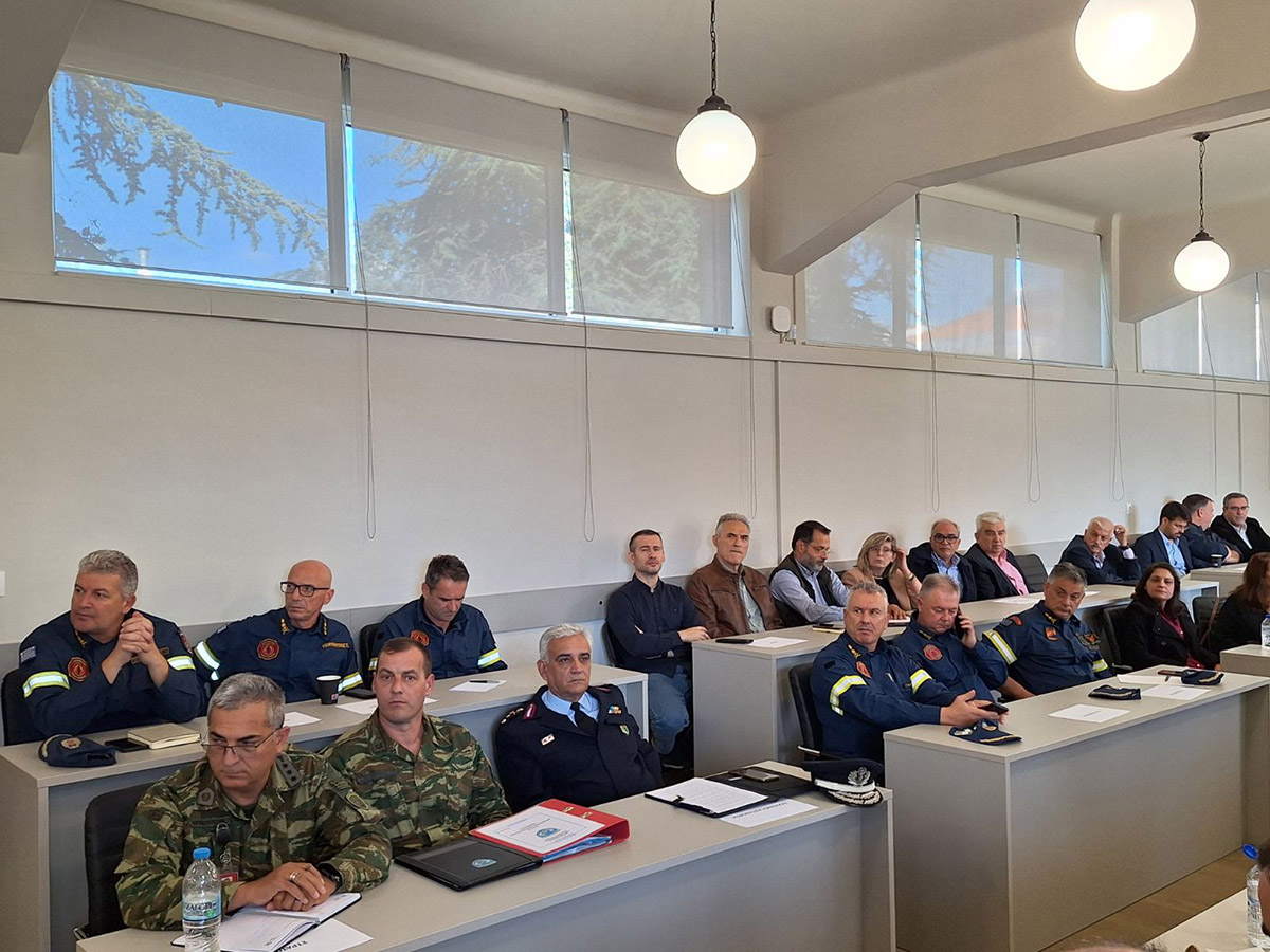 Ευρεία σύσκεψη υπό τον Υπουργό Πολιτικής Προστασίας Γιάννη Κεφαλογιάννη στην Τρίπολη – Δημήτρης Πτωχός: «Η προετοιμασία και η συνεννόηση μετατρέπουν τη συνεργασία σε αποτέλεσμα» - Ευρεία σύσκεψη υπό τον Υπουργό Πολιτικής Προστασίας Γιάννη Κεφαλογιάννη στην Τρίπολη – Δημήτρης Πτωχός: «Η προετοιμασία και η συνεννόηση μετατρέπουν τη συνεργασία σε αποτέλεσμα»