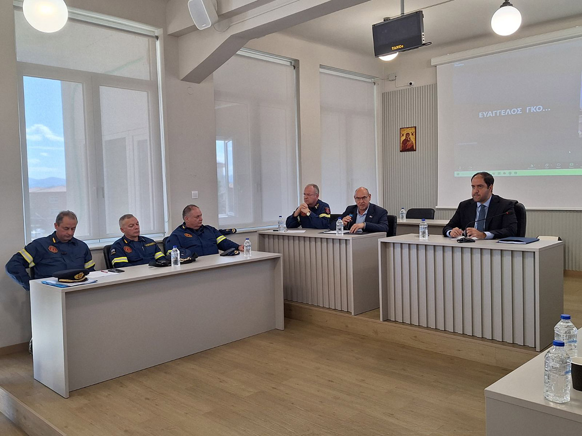 Ευρεία σύσκεψη υπό τον Υπουργό Πολιτικής Προστασίας Γιάννη Κεφαλογιάννη στην Τρίπολη – Δημήτρης Πτωχός: «Η προετοιμασία και η συνεννόηση μετατρέπουν τη συνεργασία σε αποτέλεσμα» - Ευρεία σύσκεψη υπό τον Υπουργό Πολιτικής Προστασίας Γιάννη Κεφαλογιάννη στην Τρίπολη – Δημήτρης Πτωχός: «Η προετοιμασία και η συνεννόηση μετατρέπουν τη συνεργασία σε αποτέλεσμα»