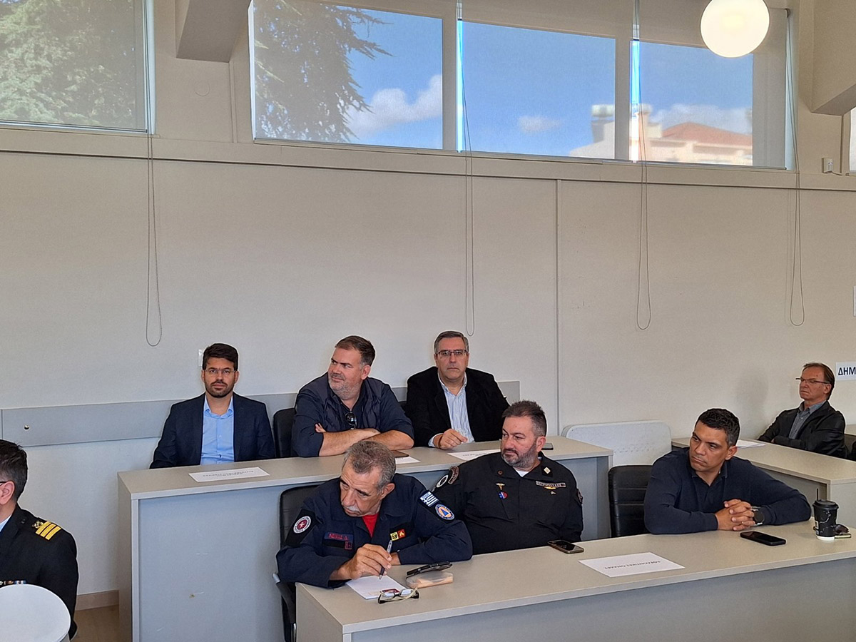 Ευρεία σύσκεψη υπό τον Υπουργό Πολιτικής Προστασίας Γιάννη Κεφαλογιάννη στην Τρίπολη – Δημήτρης Πτωχός: «Η προετοιμασία και η συνεννόηση μετατρέπουν τη συνεργασία σε αποτέλεσμα» - Ευρεία σύσκεψη υπό τον Υπουργό Πολιτικής Προστασίας Γιάννη Κεφαλογιάννη στην Τρίπολη – Δημήτρης Πτωχός: «Η προετοιμασία και η συνεννόηση μετατρέπουν τη συνεργασία σε αποτέλεσμα»