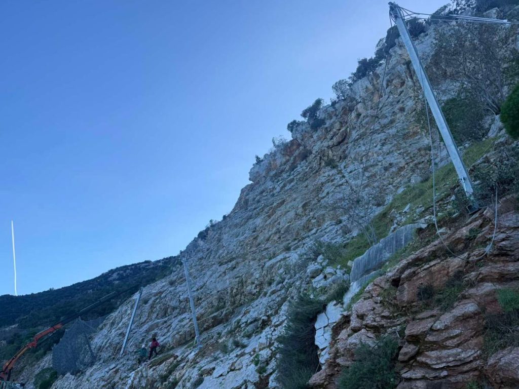 ergasies topothetisis frachti vrachon 2