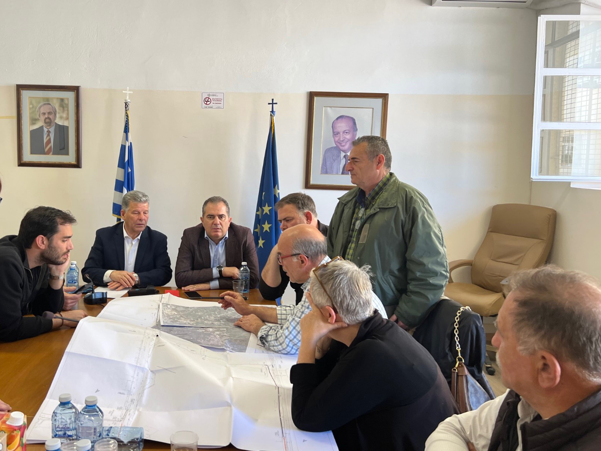 Σύσκεψη στην ΠΕ Μεσσηνίας για αντιπλημμυρικά – υδραυλικά έργα στην Καλαμάτα