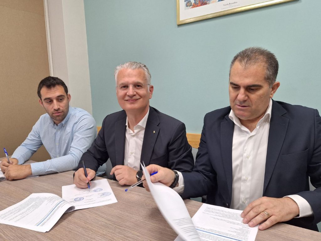 Προγραμματική σύμβαση με τον Δήμο Καλαμάτας και την Αναπτυξιακή Μεσσηνίας Α.Ε. Α.Ο.Τ.Α. για την πράξη «Ωρίμανση μελετών αθλητικών υποδομών και αναπλάσεων» στην Καλαμάτα