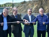 Παραδόθηκε από τον περιφερειάρχη Πελοποννήσου Π. Νίκα το ανακαινισμένο γήπεδο στην περιοχή των Φιλικών